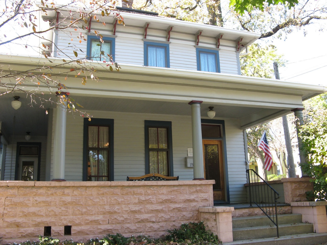The Wallace House Museum Silos and Smokestacks
